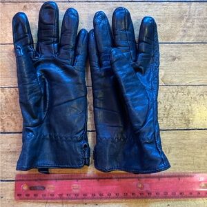 Vintage leather gloves
